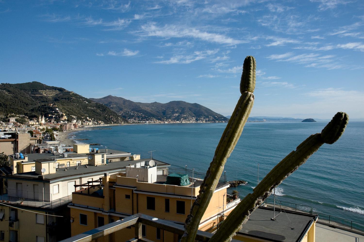 Hotel Ambassador Laigueglia Exterior foto